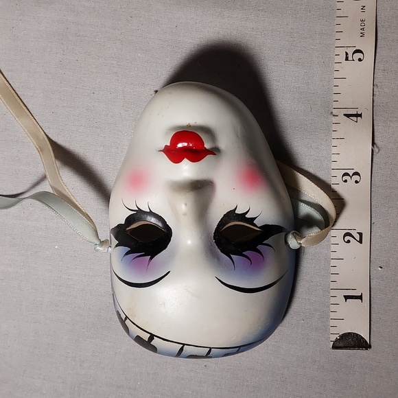 Vintage Hand Painted Carnival Face Masks Ceramic Set of 4 Musical Theme - Picture 6 of 8